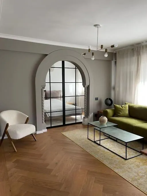 Stunning 1Bd Flat With 50M2 Terrace In The City Center 布加勒斯特 0*,  罗马尼亚