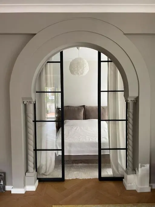 Stunning 1Bd Flat With 50M2 Terrace In The City Center Bucarest